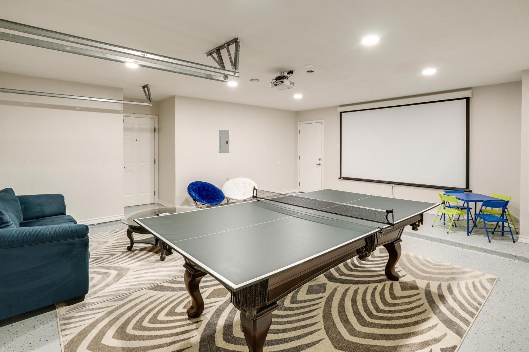 Сasa de vacaciones Dog-friendly Live Oak With Hot Tub And Game Room!